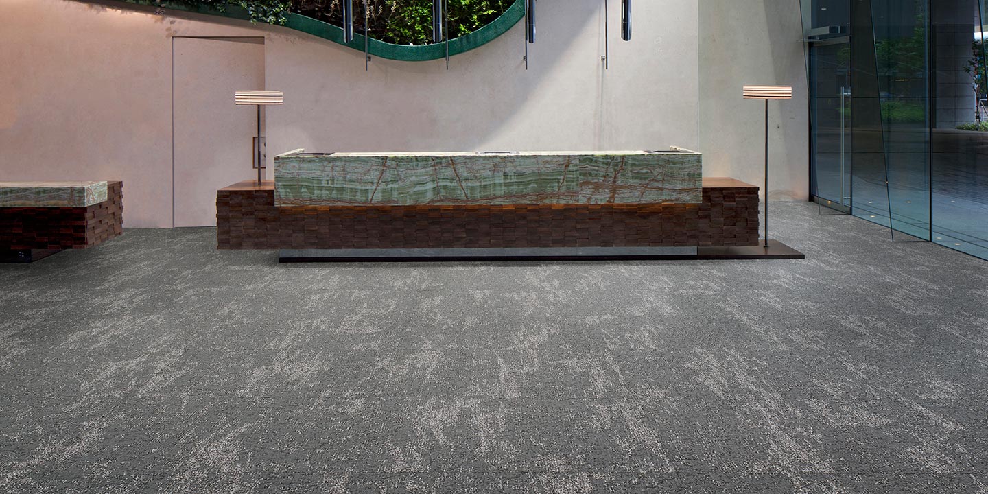 liuni_moquettes_tufted_boucle_quadrotte_autoposanti_uffici_leaf-961