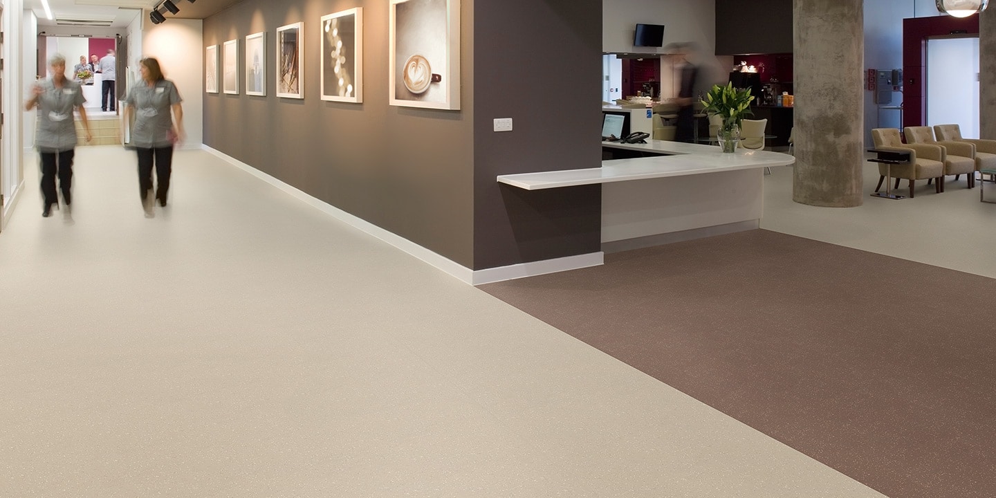 liuni_pavimenti_vinilici_omogenei_antiscivolo_polysafe_verona_pur_5212-5215