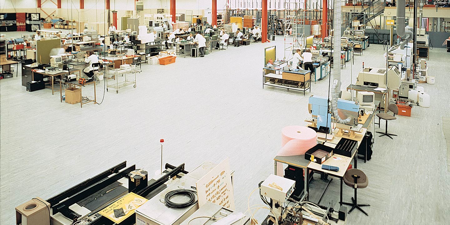 liuni_pavimenti_vinilici_omogenei_industrie_statico_dissipativi_polyflor_sd