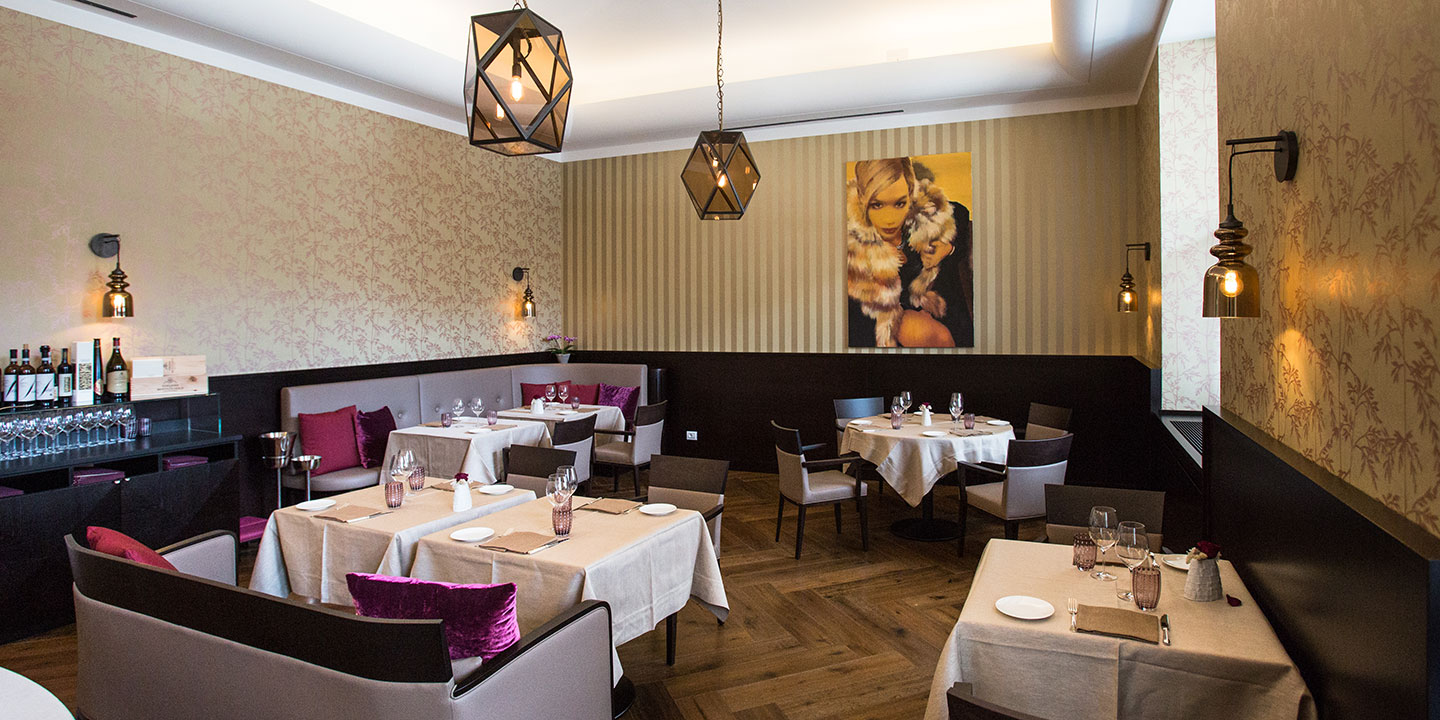 rivestimenti-murali-hotel