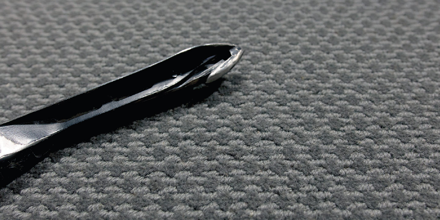 liuni_moquettes_tufted_tessute_pezze_maria_smoke